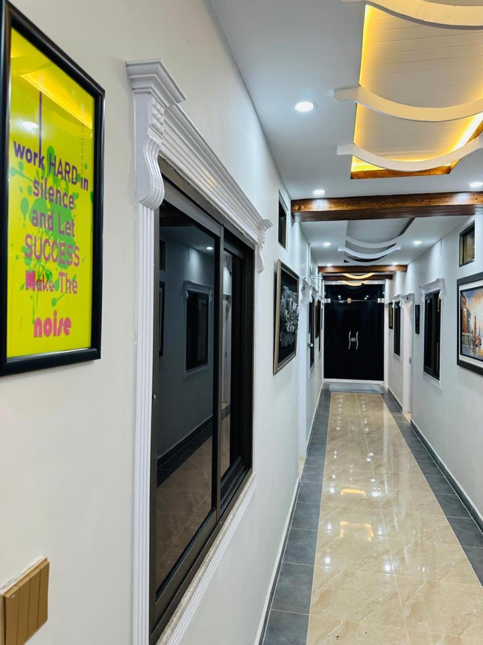Moven Inn Hotel Islamabad Zewnętrze zdjęcie