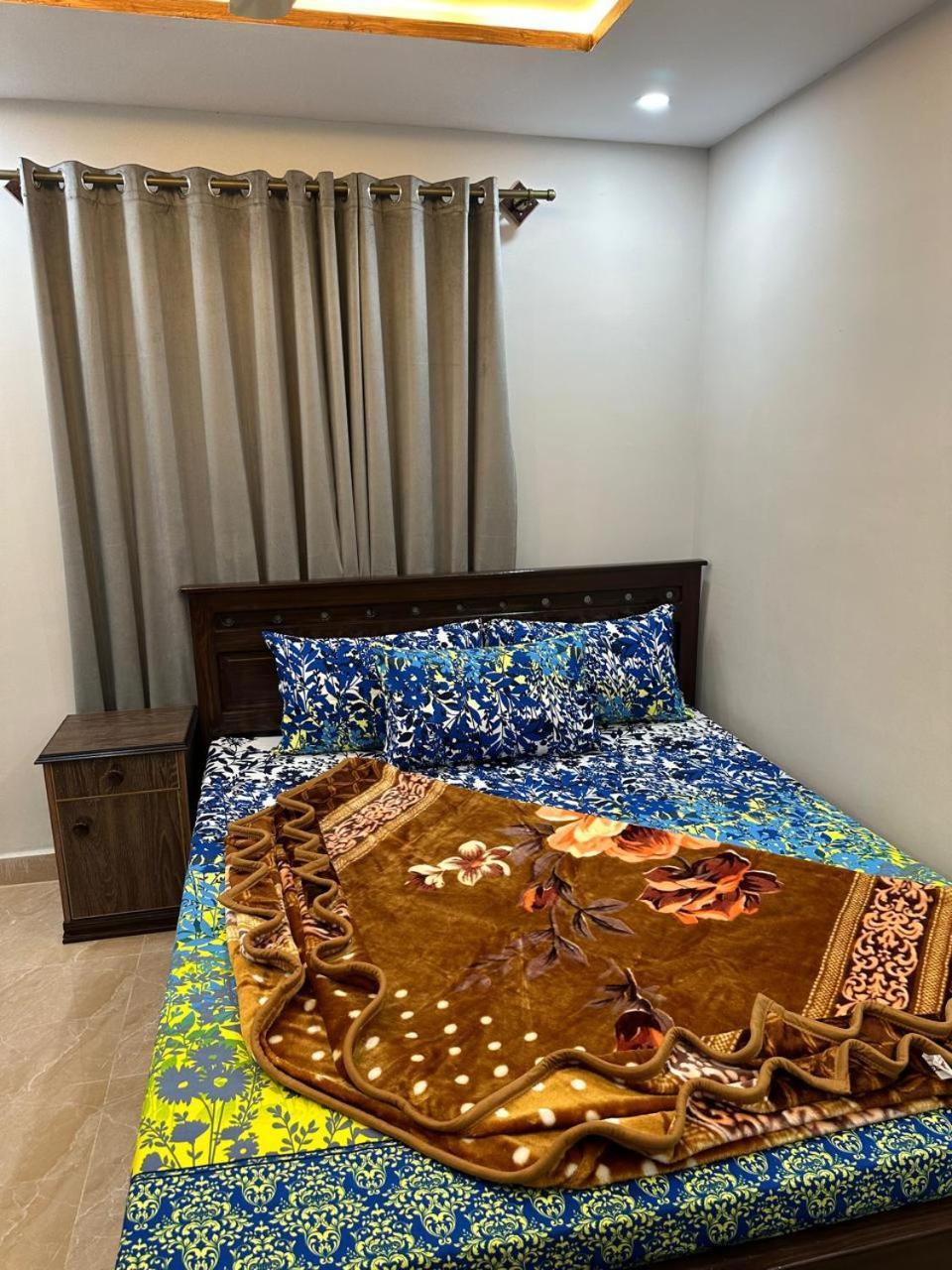 Moven Inn Hotel Islamabad Zewnętrze zdjęcie